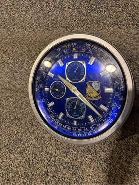 Citizen Gallery Blue Angels Wall Clock Silver Tone 13 1/2" Across